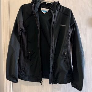 Columbia Black Water Resistant Rain Jacket with Hood size small - good condition